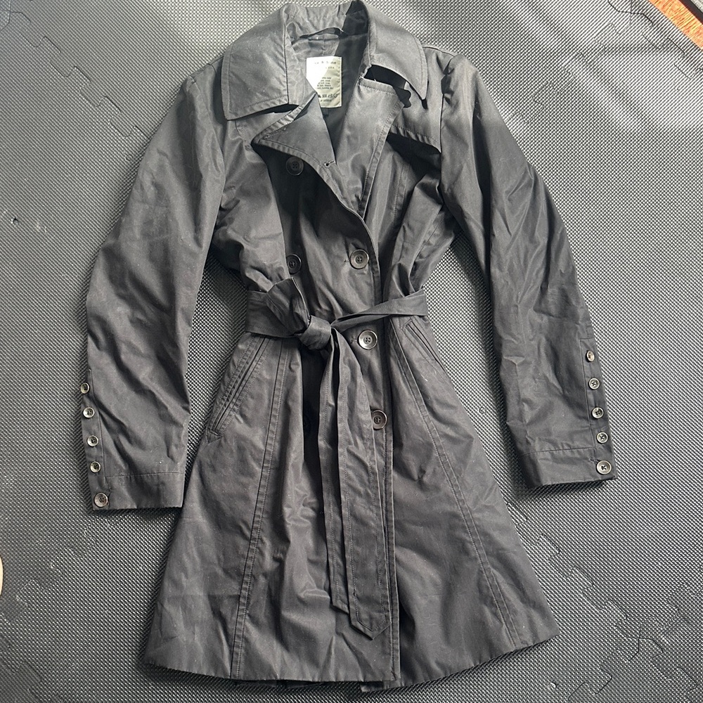 Rag and Bone Women's Black Trench Coat with Belt - Size 4